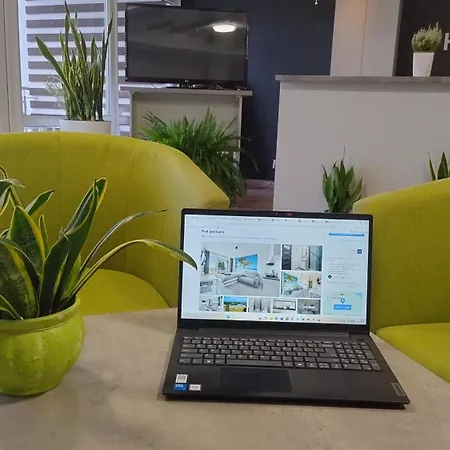 Pod Palmami Jastrzebia Gora